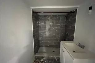 30 Oakcrest Ave, Middle Island, NY 11953 - Photo 28