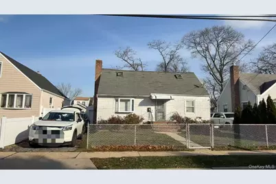 69 Glenmore Avenue, Hempstead, NY 11550 - Photo 2