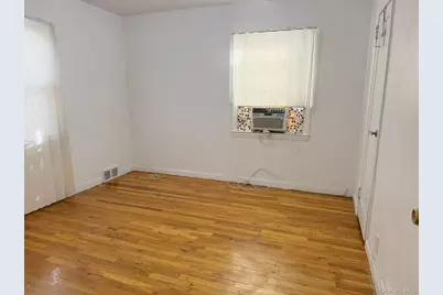 69 Glenmore Avenue, Hempstead, NY 11550 - Photo 12