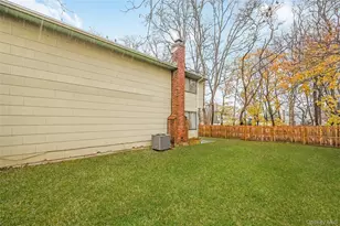 21 Hitching Post Ln, Glen Cove, NY 11542 - Photo 34