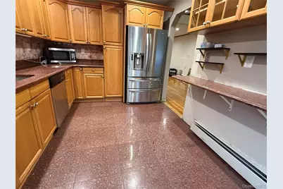 106 Lea Ann Terrace, Wantagh, NY 11793 - Photo 6