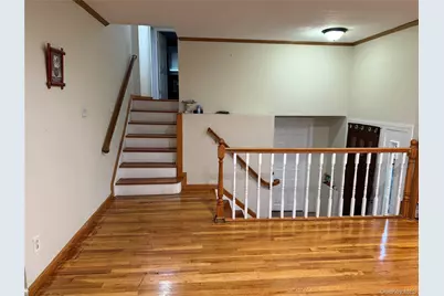 106 Lea Ann Terrace, Wantagh, NY 11793 - Photo 20