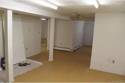 509 E Broadway, Port Jefferson, NY 11777 - Photo 20