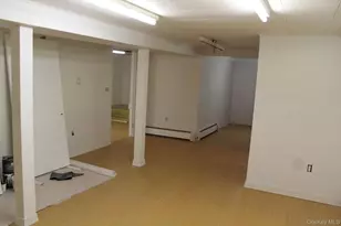 509 E Broadway, Port Jefferson, NY 11777 - Photo 20