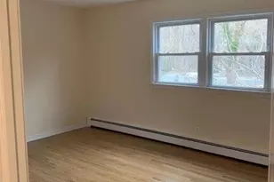 509 E Broadway, Port Jefferson, NY 11777 - Photo 16