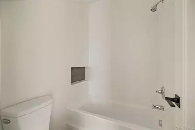 5 Valley Way #320, Spring Valley, NY 10977 - Photo 36