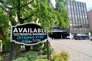 29 Barstow, Great Neck, NY 11021 - Photo 1