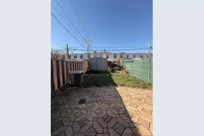 406 Hinsdale Street, Brooklyn, NY 11207 - Photo 10