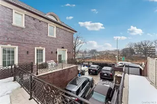 81-05 139th St, Briarwood, NY 11435 - Photo 28