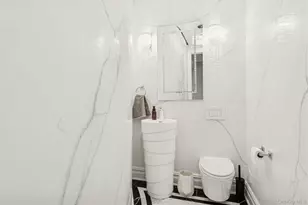 81-05 139th St, Briarwood, NY 11435 - Photo 10