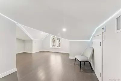 81-05 139th Street, Briarwood, NY 11435 - Photo 22