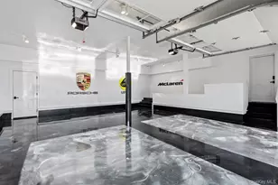 19 W Tiana Rd, Hampton Bays, NY 11946 - Photo 32