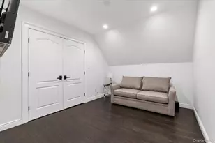 19 W Tiana Rd, Hampton Bays, NY 11946 - Photo 44