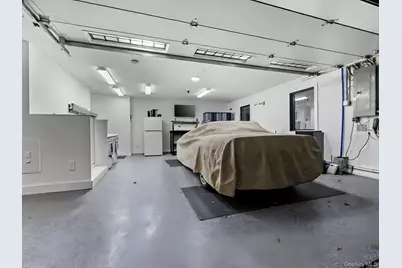 320 Clearview Lane, Massapequa, NY 11758 - Photo 22