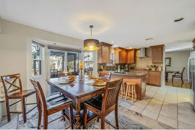 9 Minto Court, Centereach, NY 11720 - Photo 12