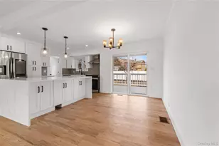 19 Hicks Ave, Syosset, NY 11791 - Photo 6