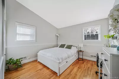 15 Penn Drive, Smithtown, NY 11787 - Photo 32