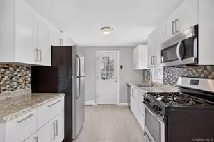 23 Bridle Path, Newburgh, NY 12550 - Photo 2