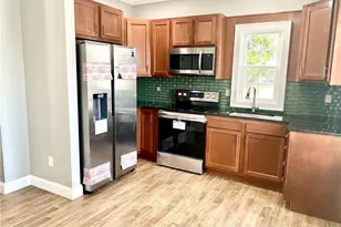 26 Courtland St, Middletown, NY 10940 - Photo 2