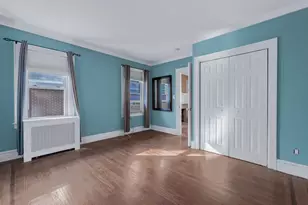 245 Plainfield Ave, Floral Park, NY 11001 - Photo 8