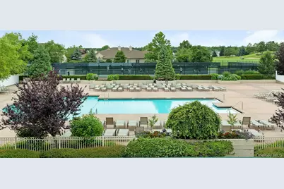 986 Madeira Boulevard, Melville, NY 11747 - Photo 28