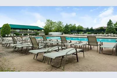 986 Madeira Boulevard, Melville, NY 11747 - Photo 30