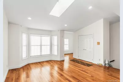 986 Madeira Boulevard, Melville, NY 11747 - Photo 6