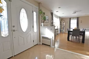 7 Maple Rd, Middle Island, NY 11953 - Photo 10