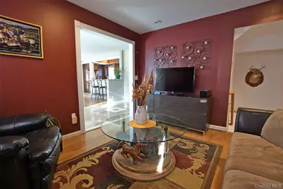 7 Maple Road, Middle Island, NY 11953 - Photo 16