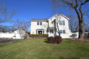 7 Maple Rd, Middle Island, NY 11953 - Photo 4