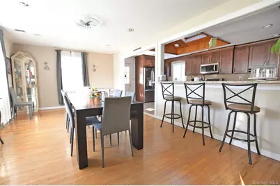 7 Maple Road, Middle Island, NY 11953 - Photo 8