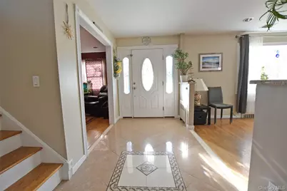 7 Maple Road, Middle Island, NY 11953 - Photo 6