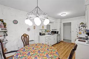 2929 Mandalay Beach Rd, Wantagh, NY 11793 - Photo 6