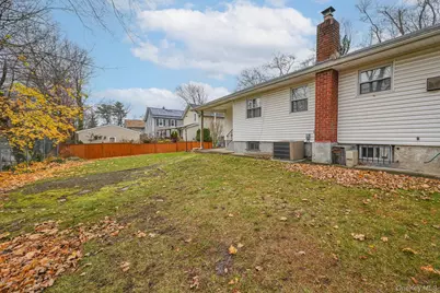 45 Roslyn Road, Roslyn Heights, NY 11577 - Photo 20