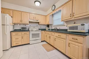 45 Roslyn Rd, Roslyn Heights, NY 11577 - Photo 4