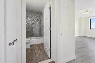 2 Bay Club Dr, Bayside, NY 11360 - Photo 10