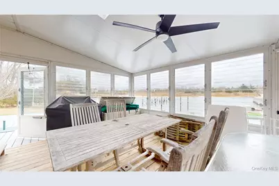 65 Little Pine Lane, East Quogue, NY 11942 - Photo 20