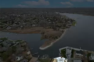 65 Little Pine Ln, East Quogue, NY 11942 - Photo 4