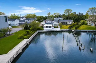 65 Little Pine Ln, East Quogue, NY 11942 - Photo 2