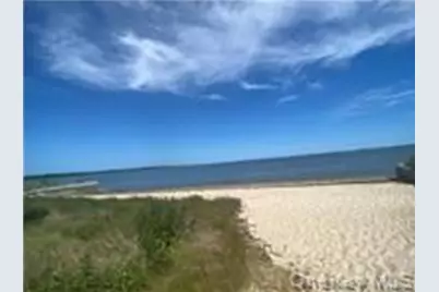 65 Little Pine Lane, East Quogue, NY 11942 - Photo 36