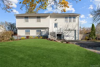 60 Mercury Avenue, Patchogue, NY 11772 - Photo 1