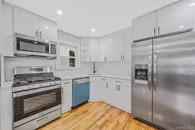 21407 110th Avenue, Queens Village, NY 11429 - Photo 18