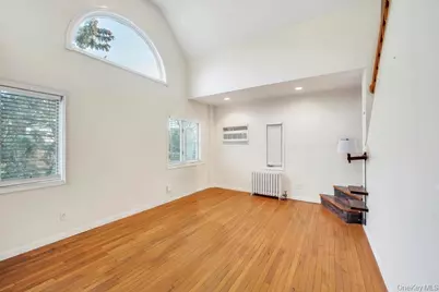 88 Marlboro Road, Valley Stream, NY 11581 - Photo 12