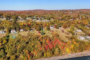 602 River Rd, Newburgh, NY 12550 - Photo 8