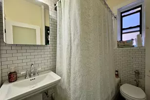 83-64 Talbot St, Kew Gardens, NY 11415 - Photo 4