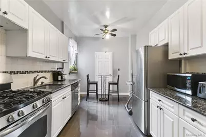 279 N Broadway #1T, Yonkers, NY 10701 - Photo 8