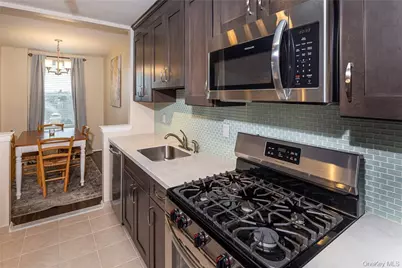 14 Westview Avenue #409, Tuckahoe, NY 10707 - Photo 4