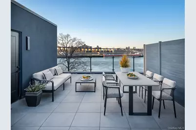 21-31 Shore Boulevard #3, Astoria, NY 11105 - Photo 6