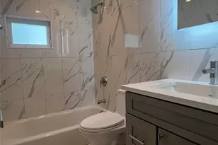 292 Acre Ln, Hicksville, NY 11801 - Photo 8