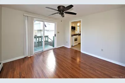 73 Broadway, Harrison, NY 10528 - Photo 4